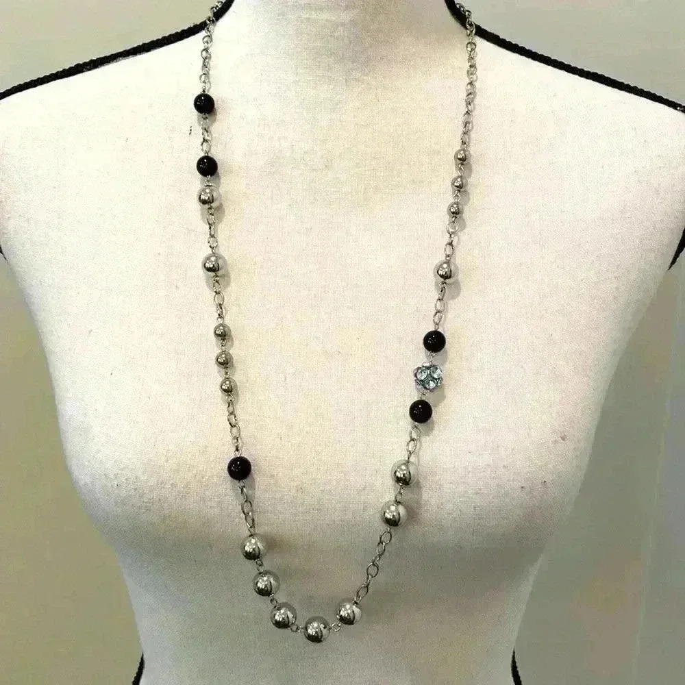 Body Central necklace